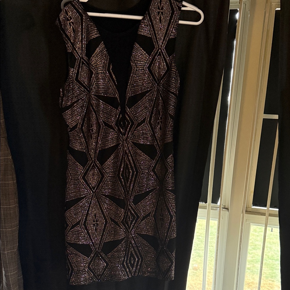 VENUS Black and gold  Geometric Mini Dress